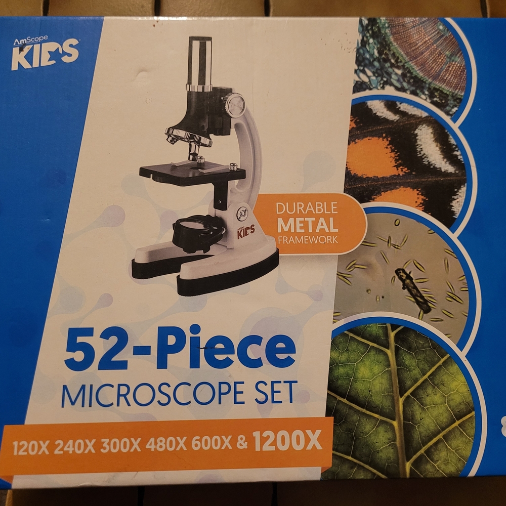 Kids Microscope Set - Black and White